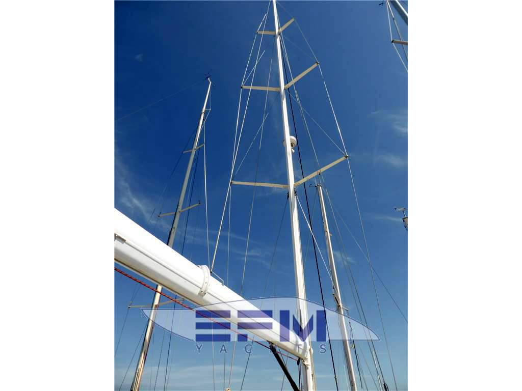 Grand soleil 56