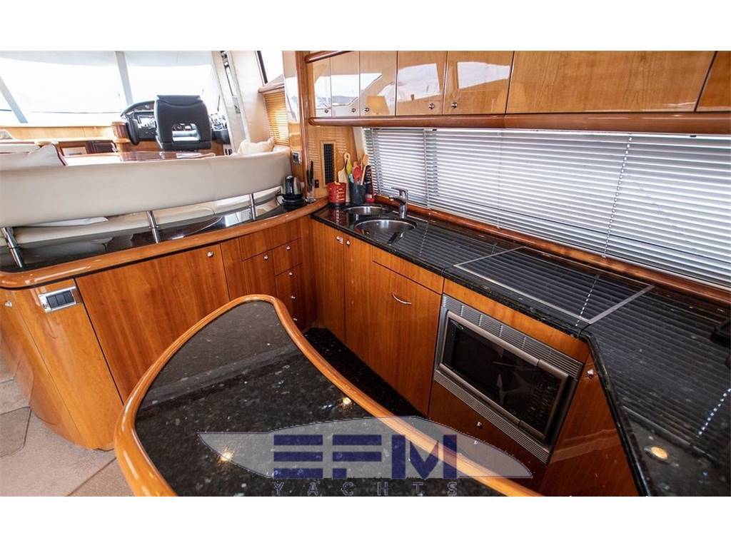 Sunseeker Manhattan 52