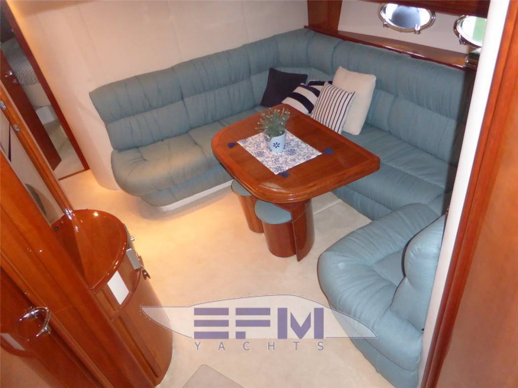 Pershing 52
