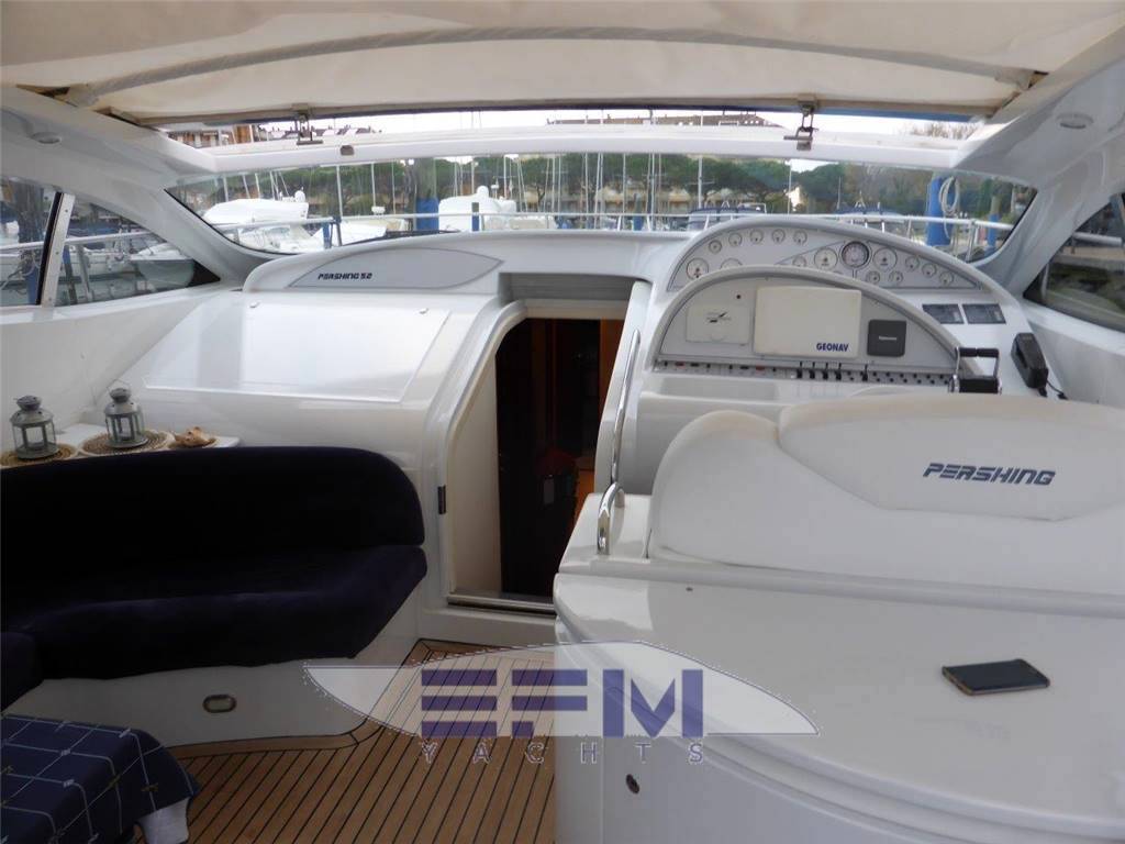 Pershing 52