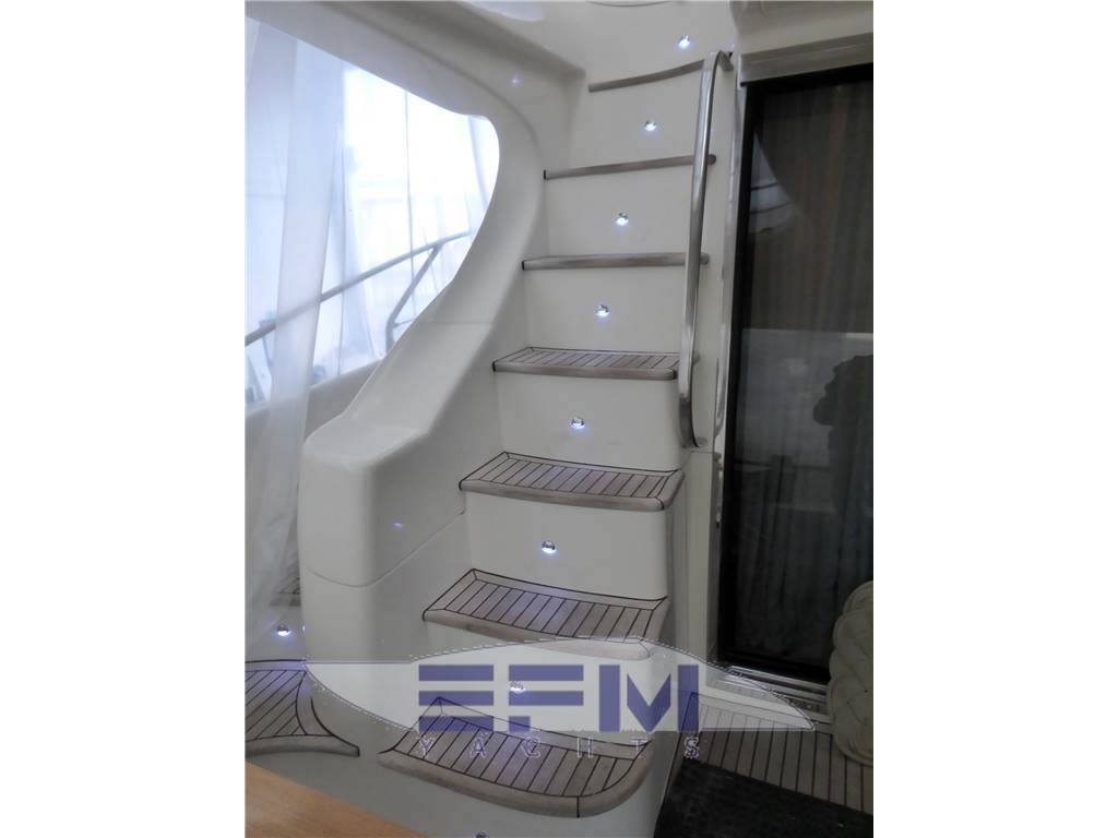 Azimut 62 fly