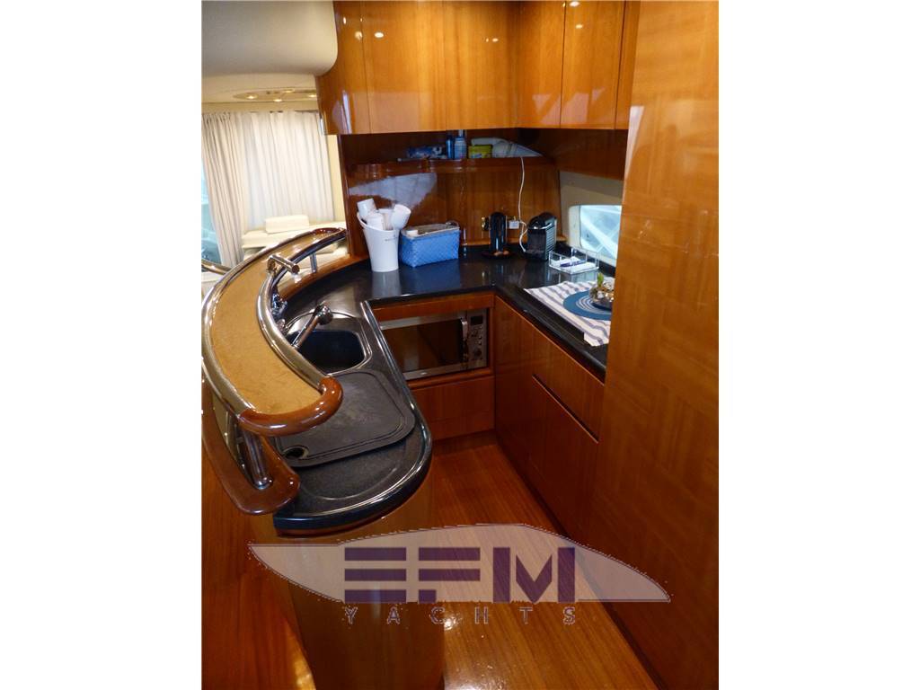 Azimut 62 fly