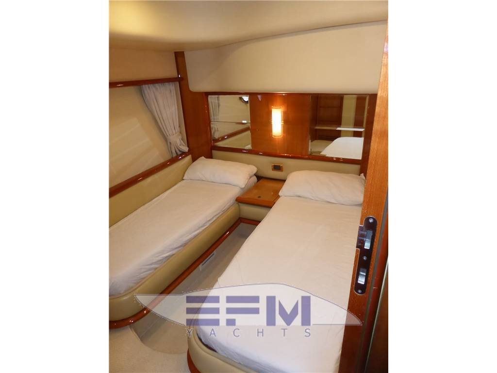 Azimut 62 fly
