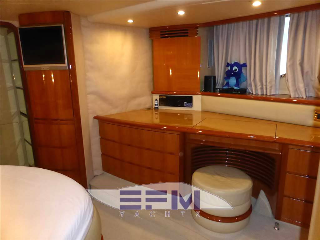 Azimut 62 fly