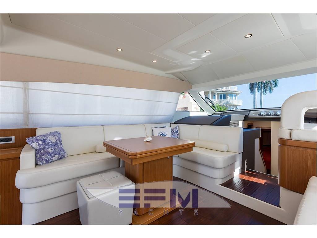 Ferretti 510