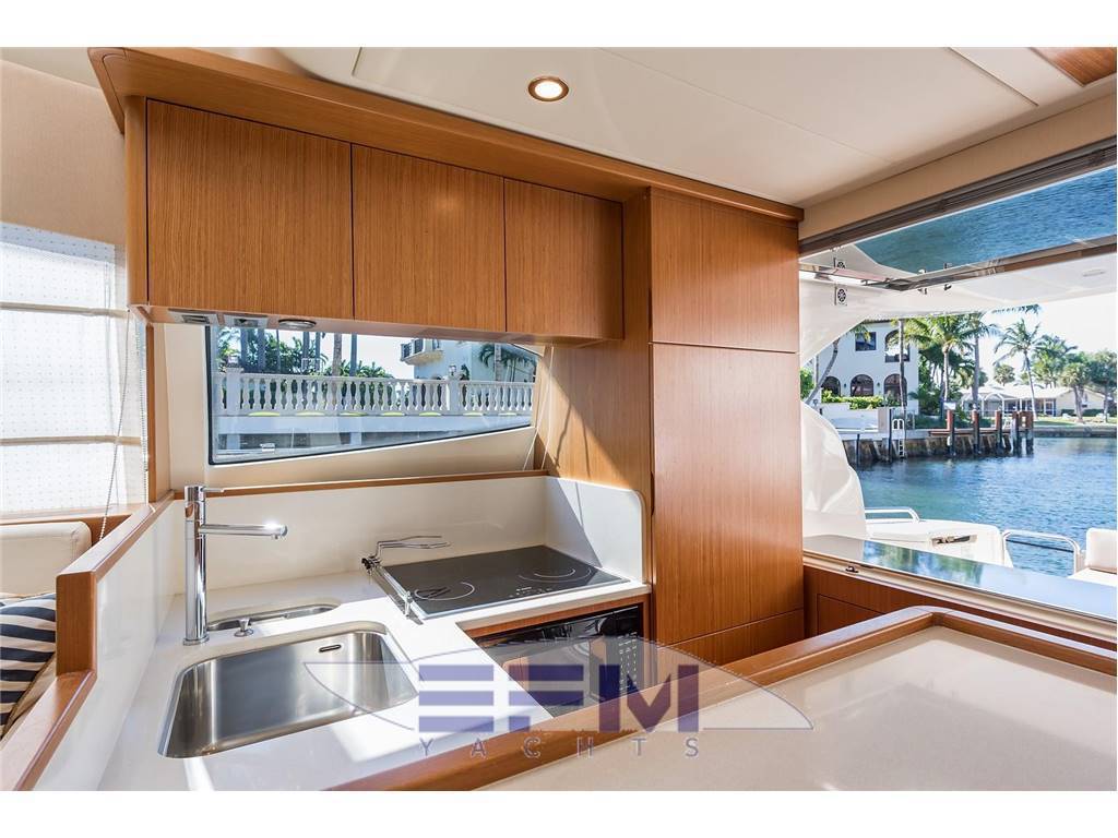 Ferretti 510