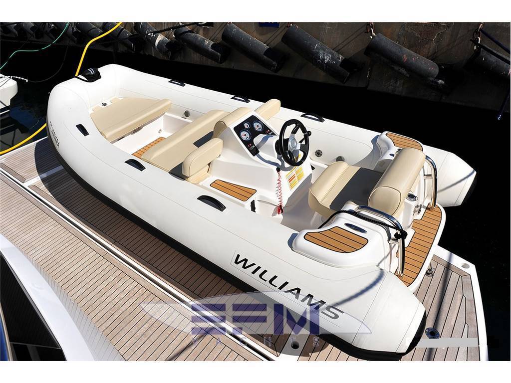 Sunseeker 75 yacht