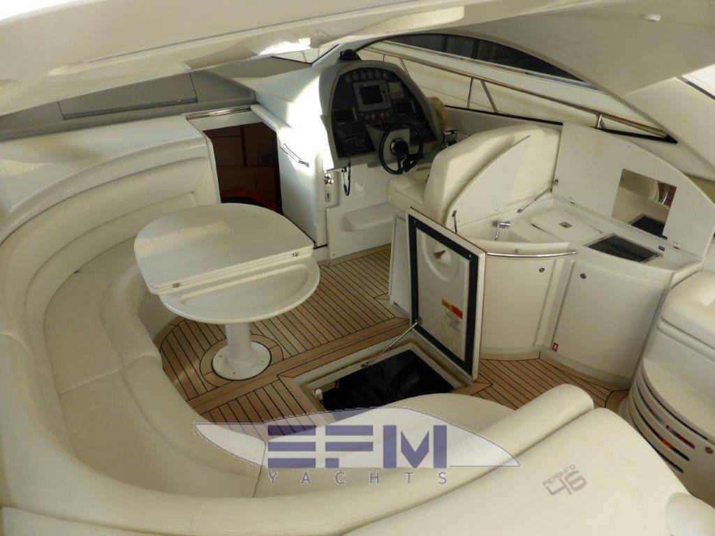 Pershing 46