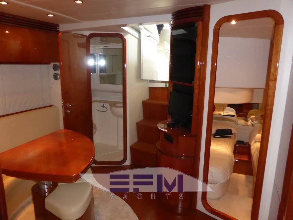 Pershing 46
