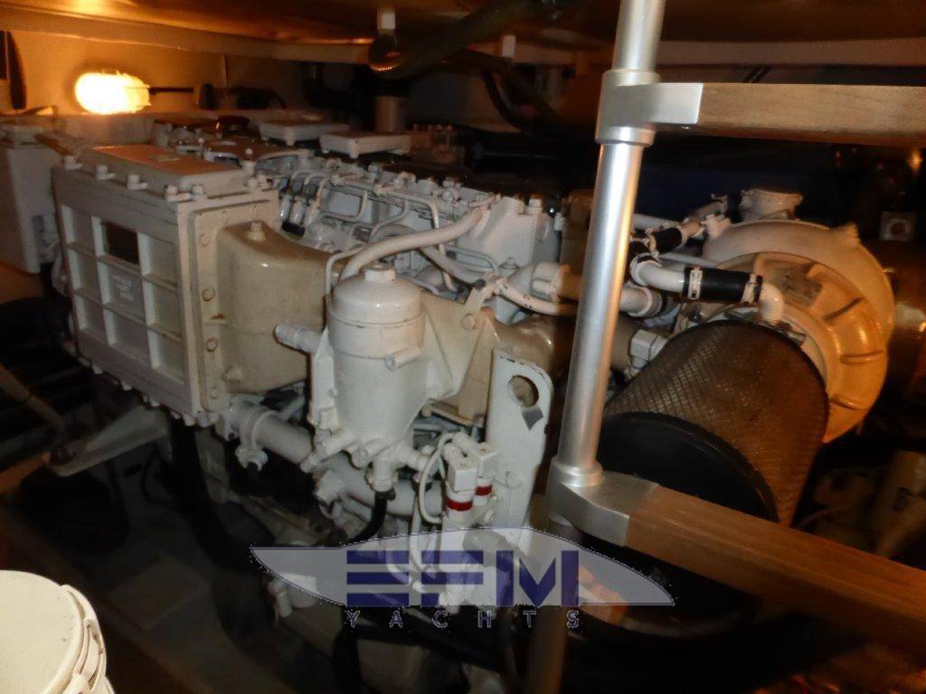 Pershing 46
