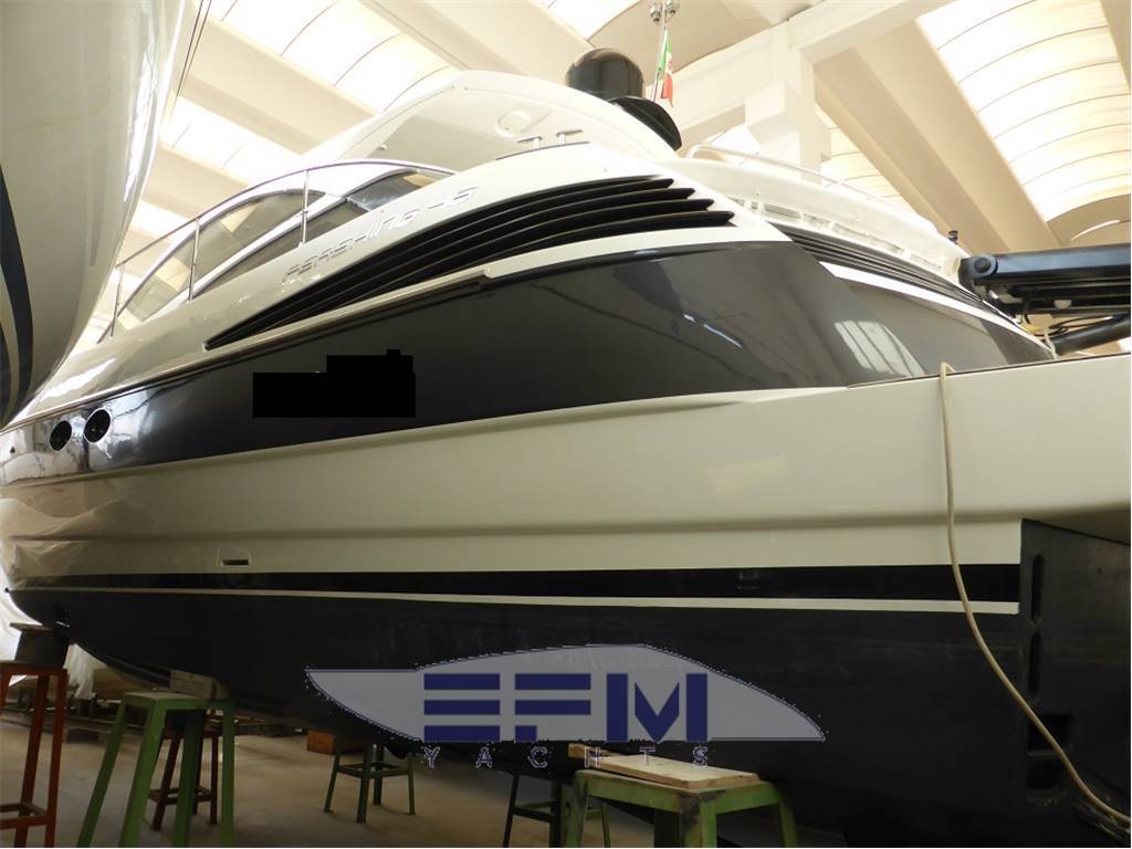 Pershing 46