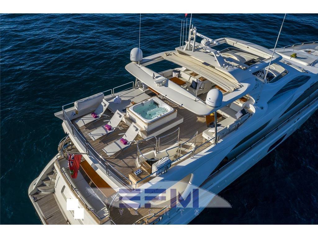 Azimut benetti 105 grande