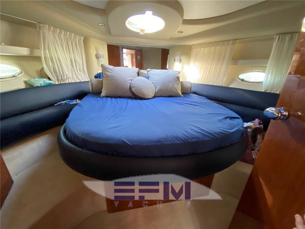 Azimut Az 39