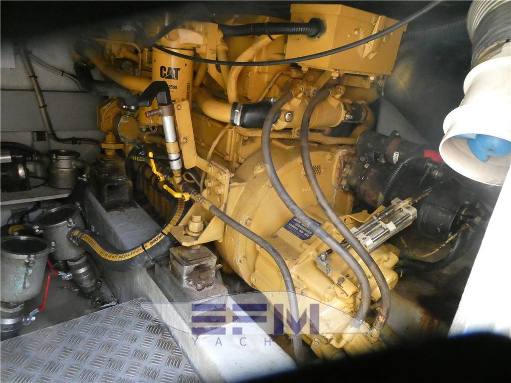 Azimut Az 39