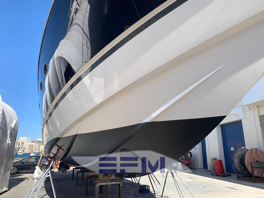 Sunseeker Predator 62