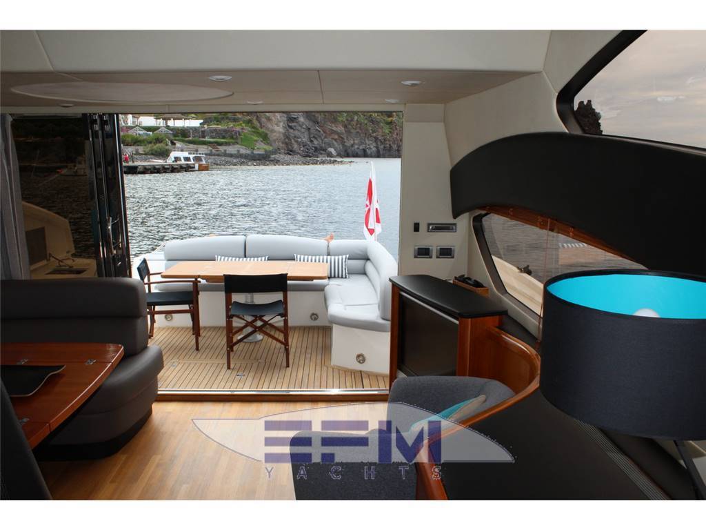Sunseeker Predator 62