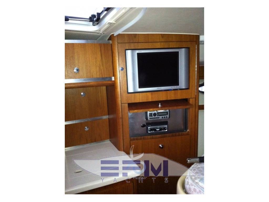 Tiara 3200 open