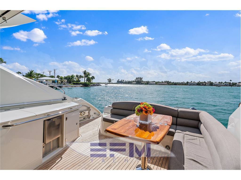 Sunseeker Predator 62