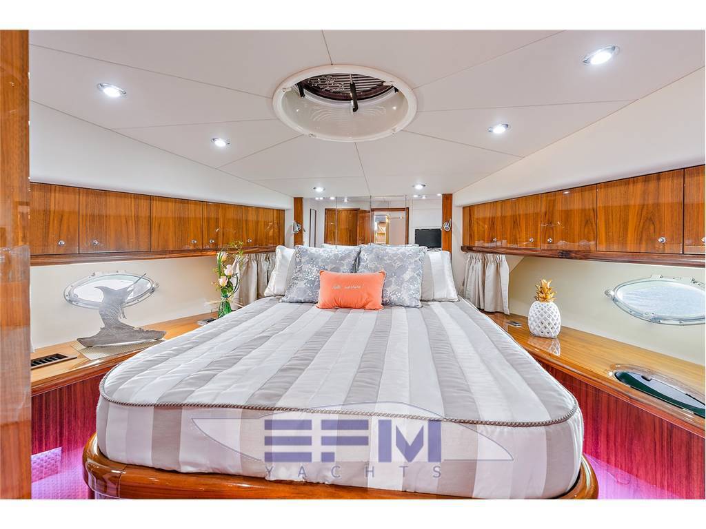 Sunseeker Predator 62