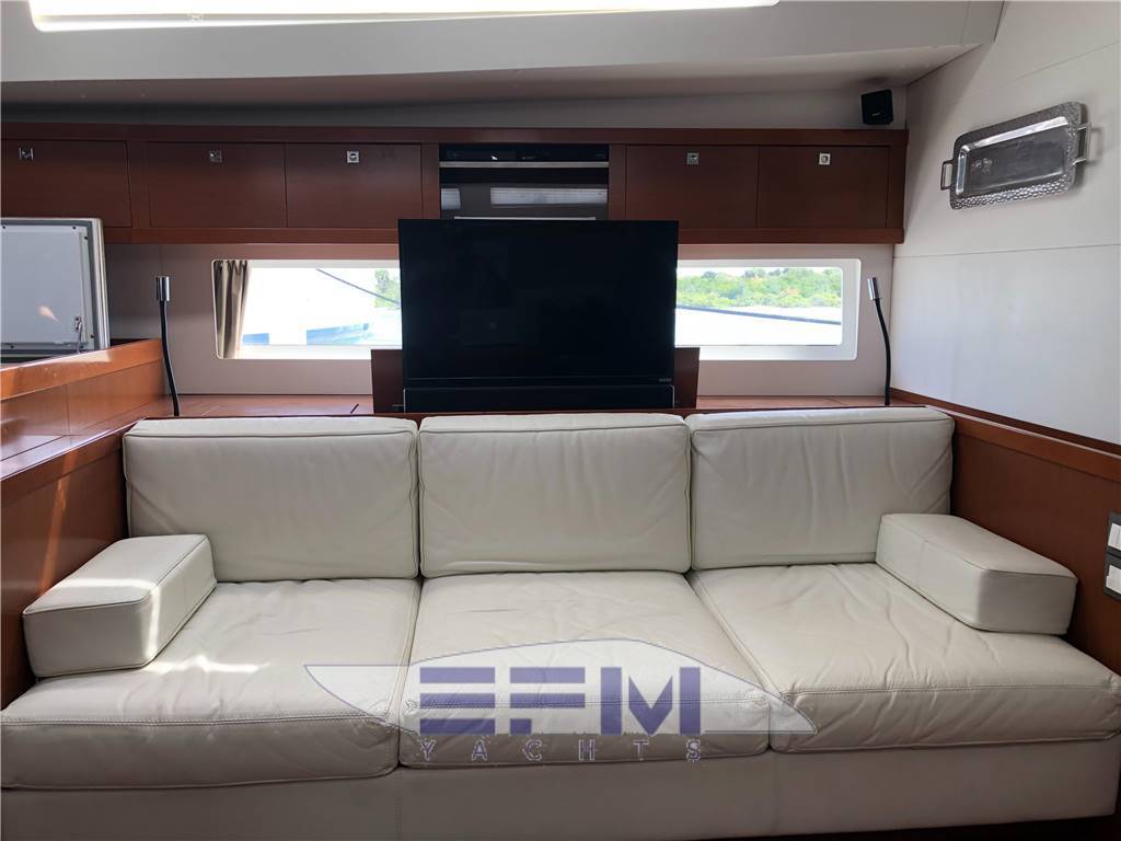 Beneteau Sense 55