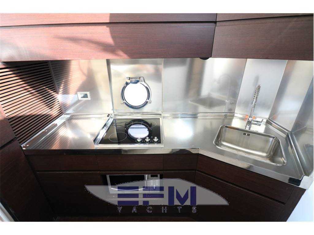 Azimut 43 s