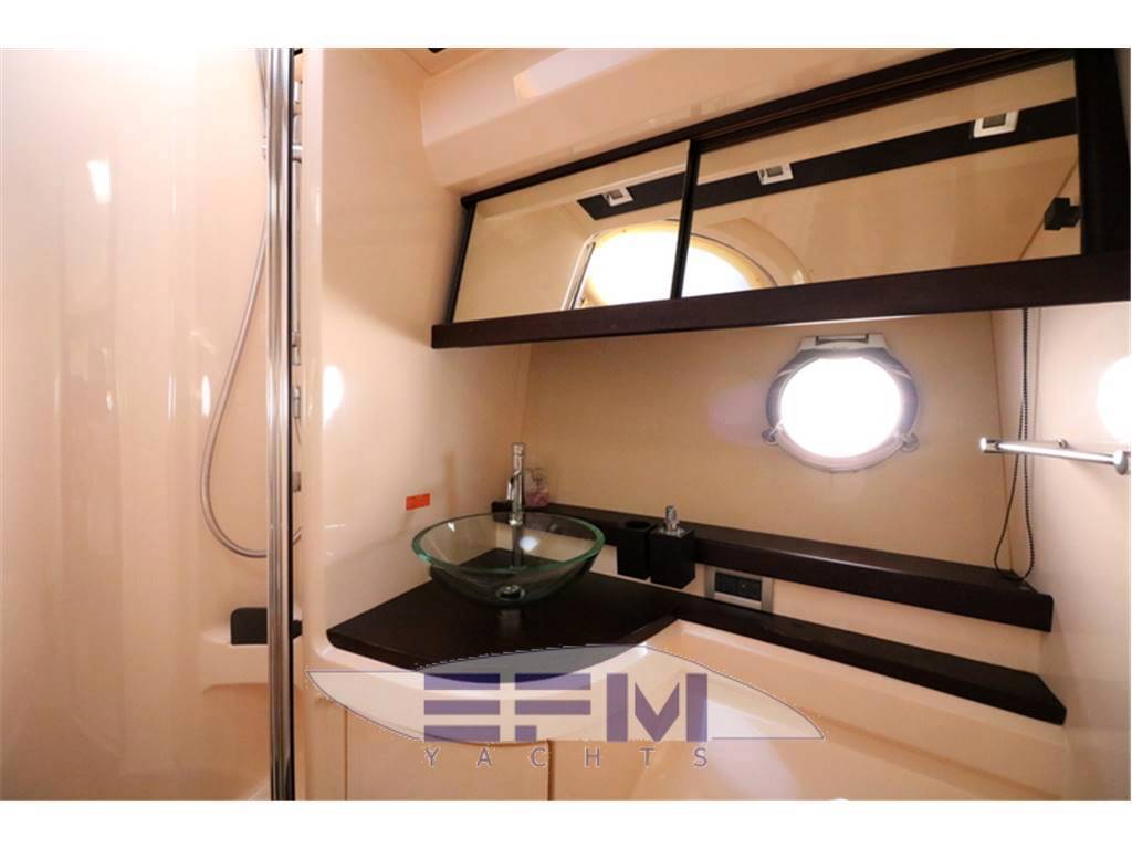 Azimut 43 s