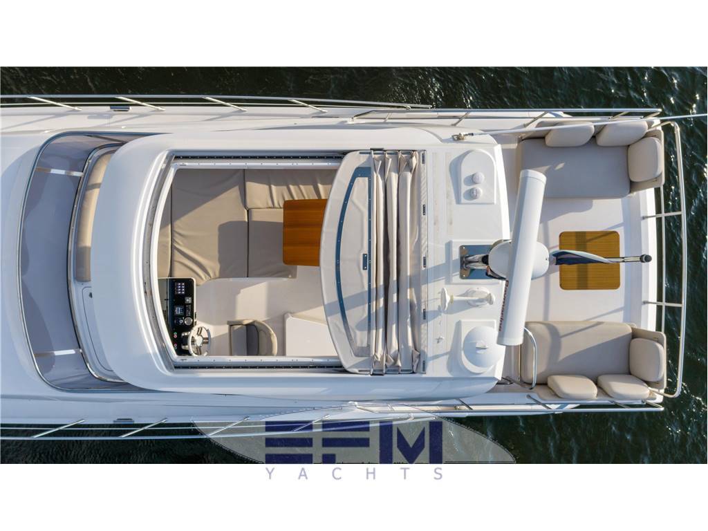Azimut 55 fly