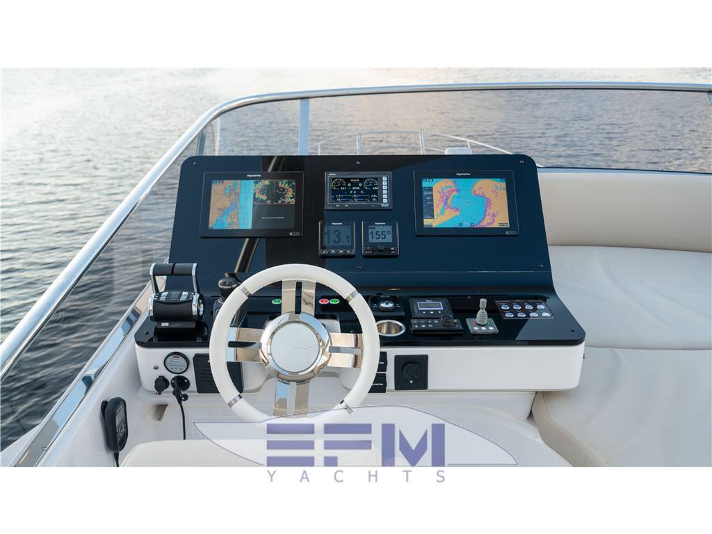 Azimut 55 fly