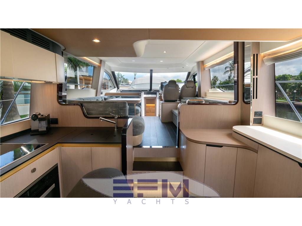 Azimut 55 fly