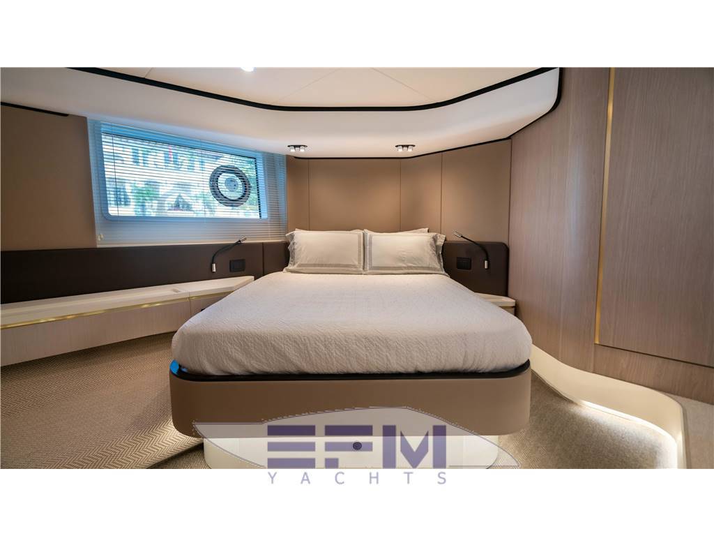 Azimut 55 fly