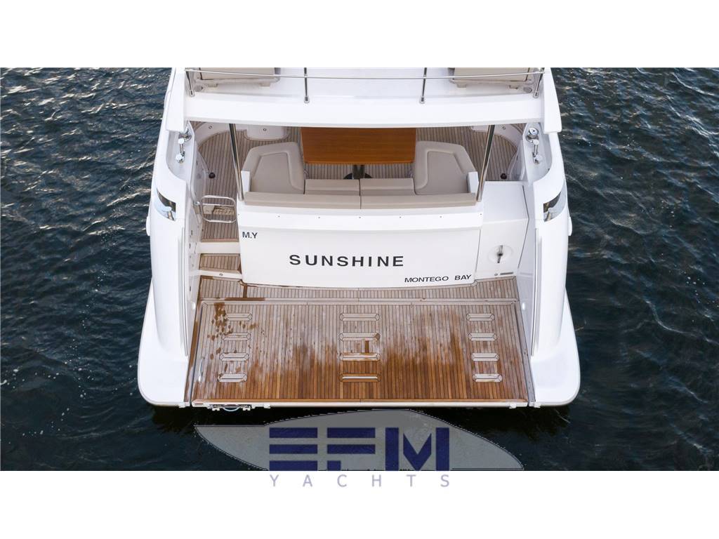 Azimut 55 fly