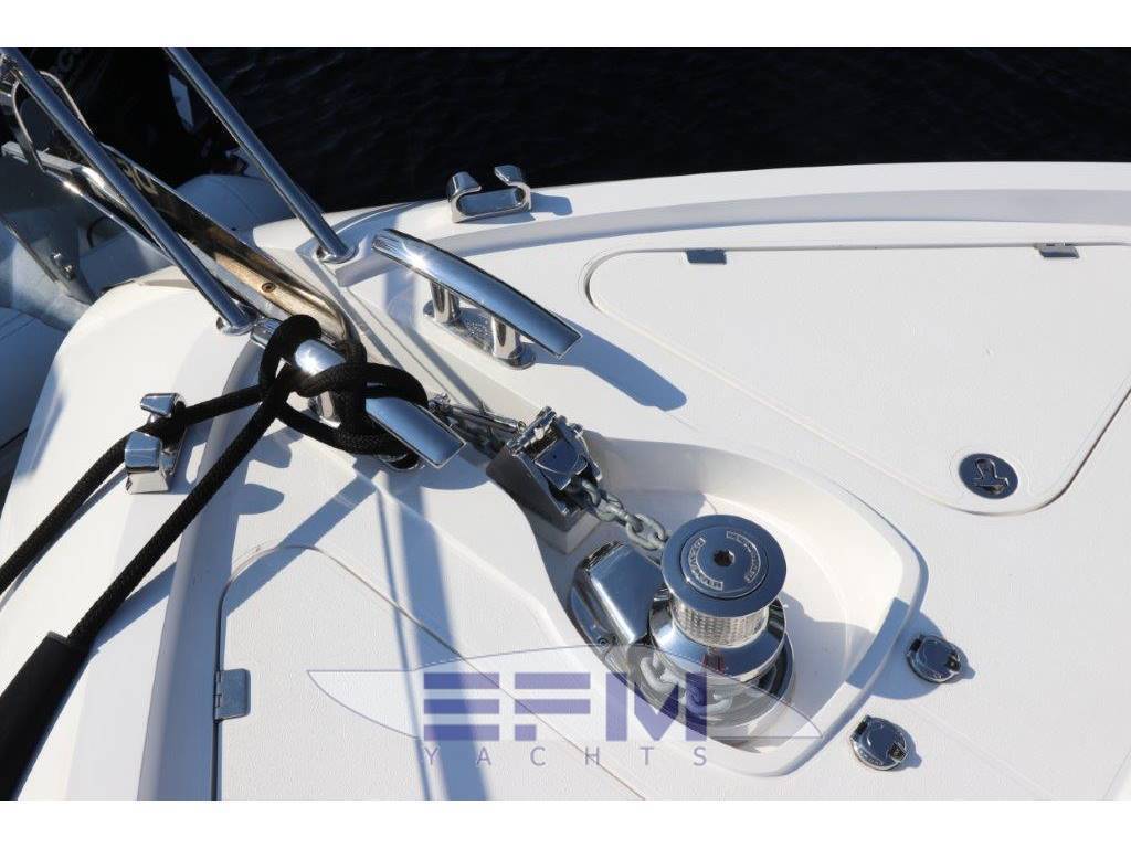 Sunseeker Predator 74
