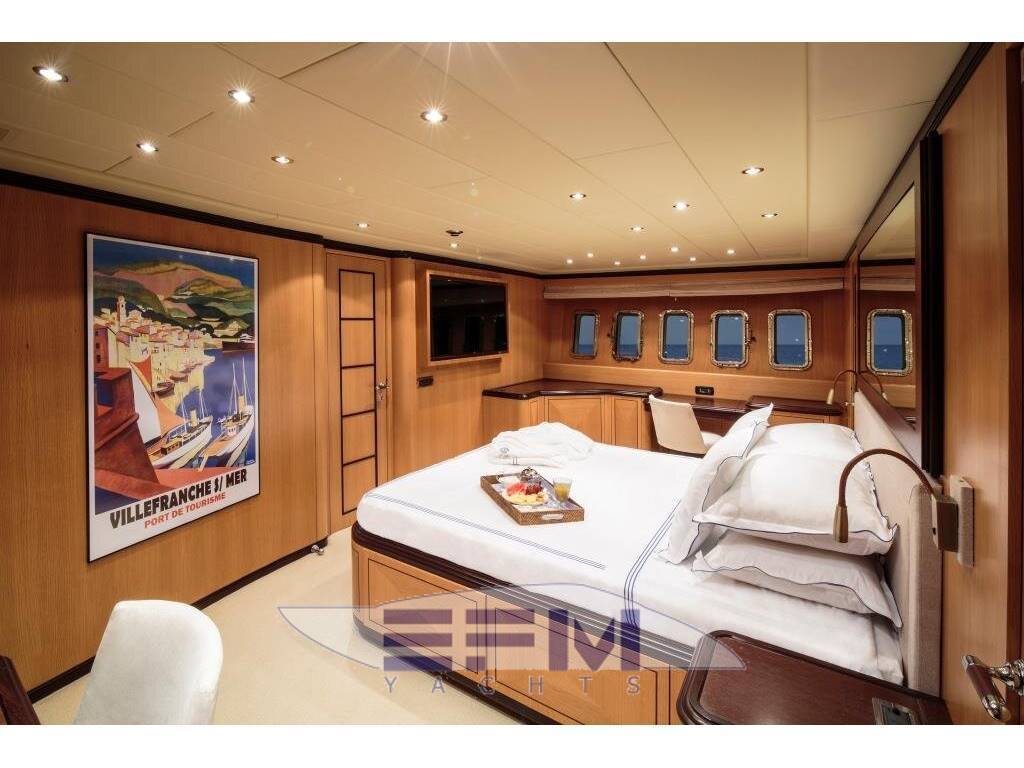 Overmarine Mangusta 92