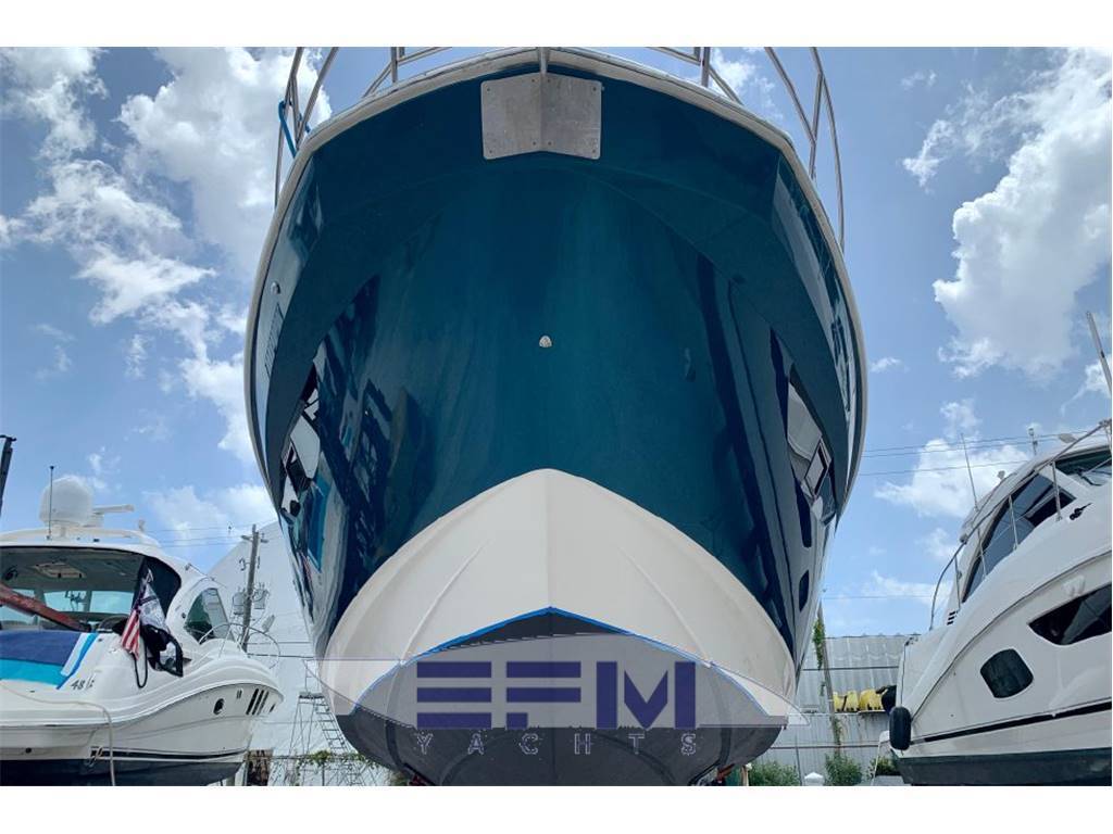 Azimut benetti 58 fly