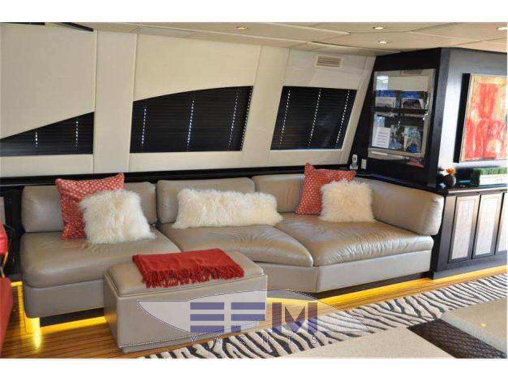 Cantiere navale arno Leopard 32