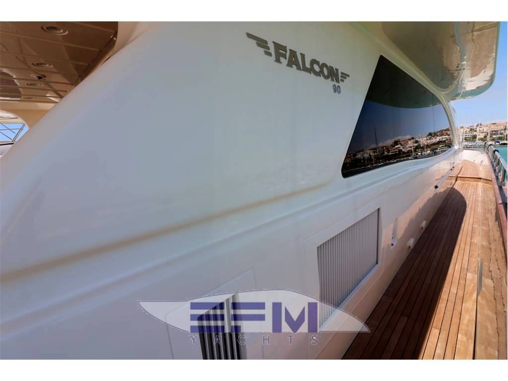 Falcon 90
