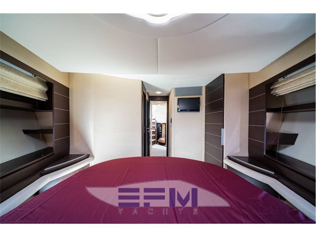 Azimut 68 s