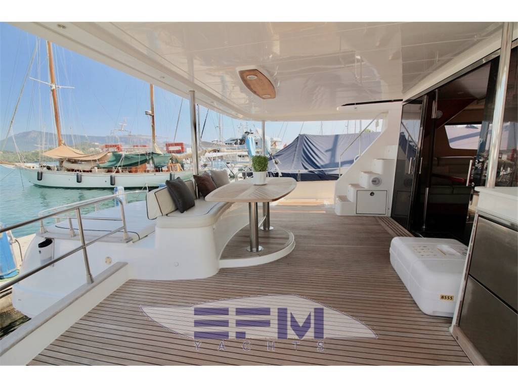 Fountaine pajot Queensland 55
