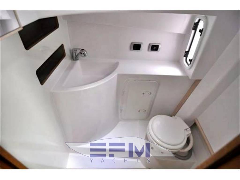 Pirelli Pzero 1100 cabin