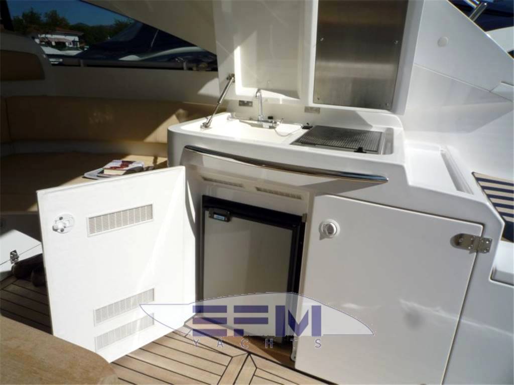 Fairline Targa 52