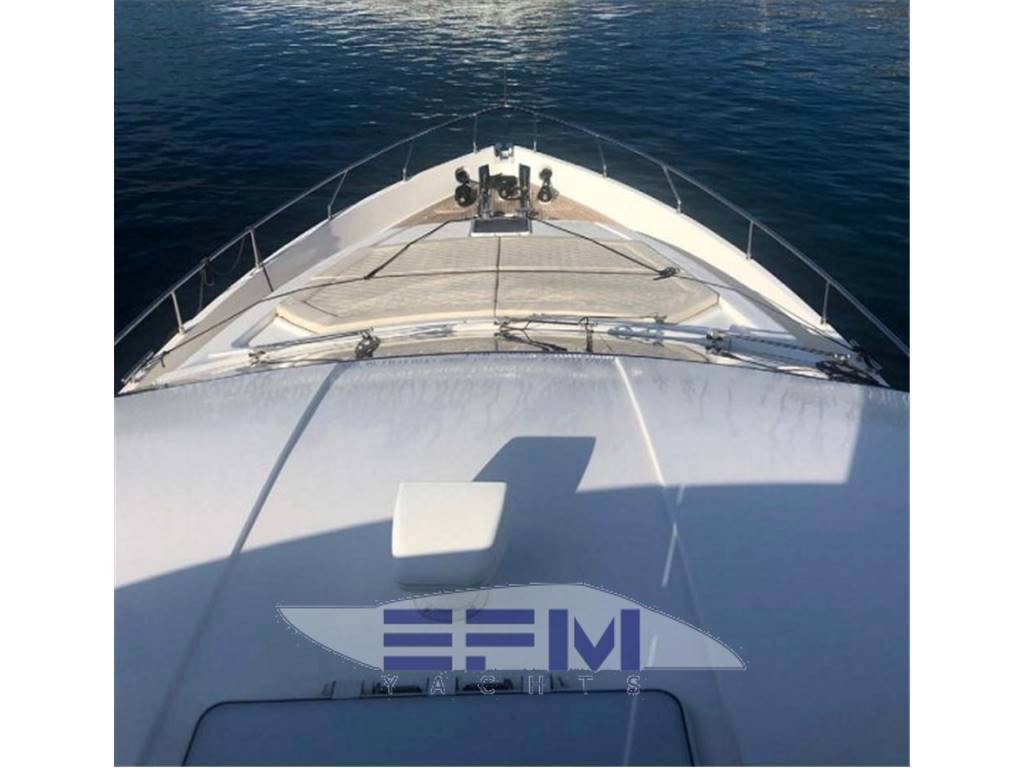 Ferretti 731