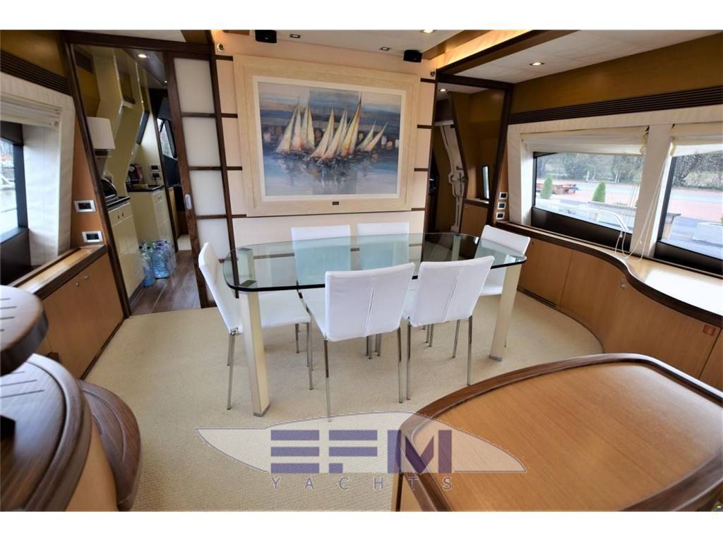 Ferretti 731
