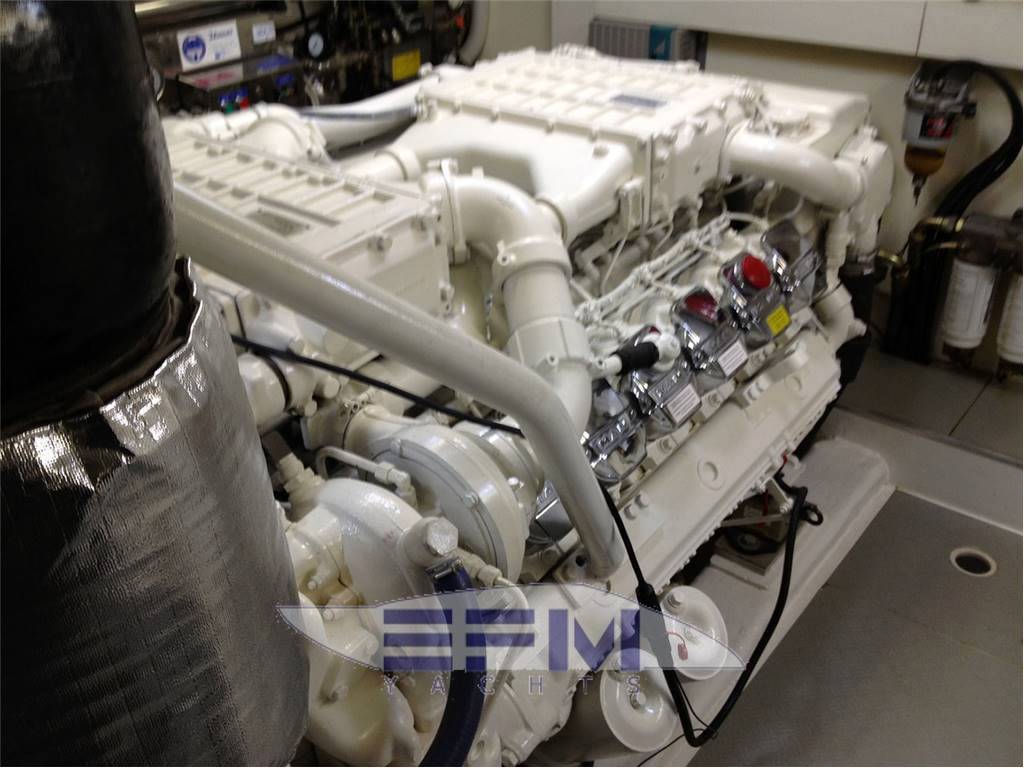 Ferretti 731