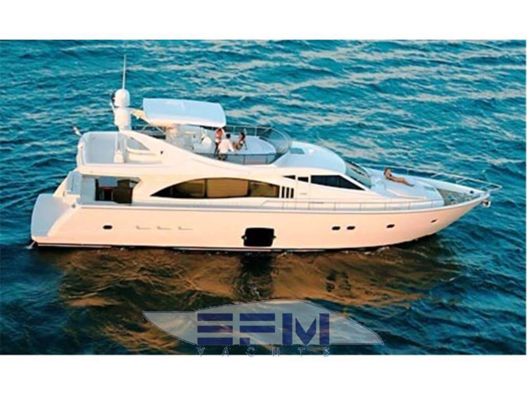 Ferretti 731