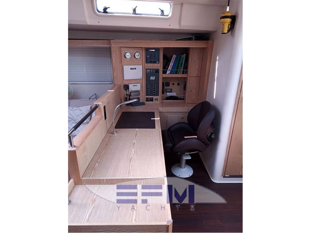 Hanse 575