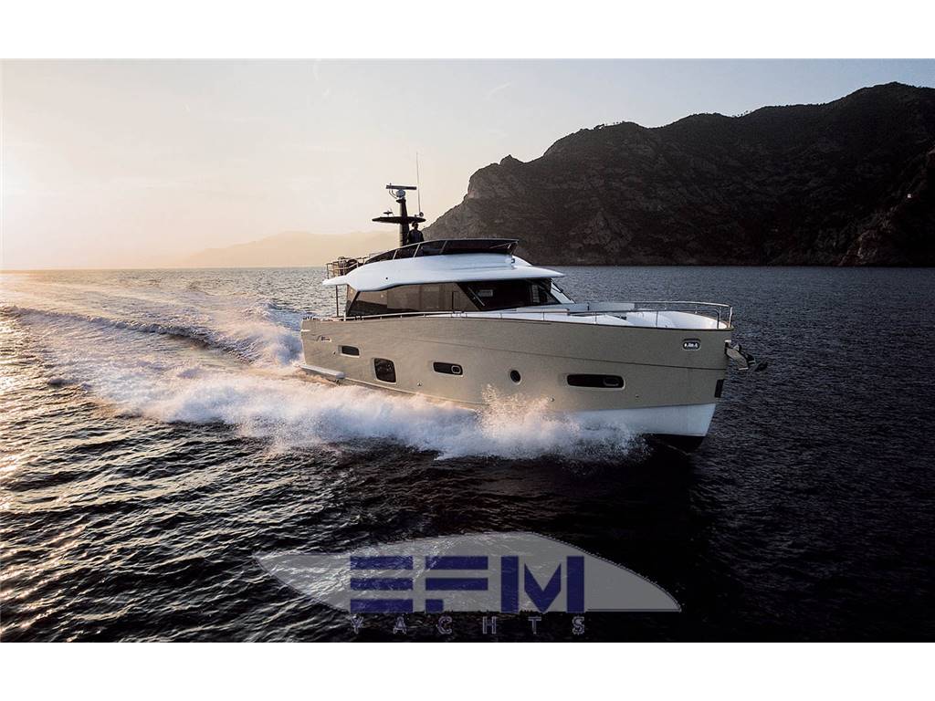 Azimut Magellano 66