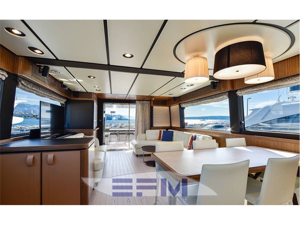 Azimut Magellano 66