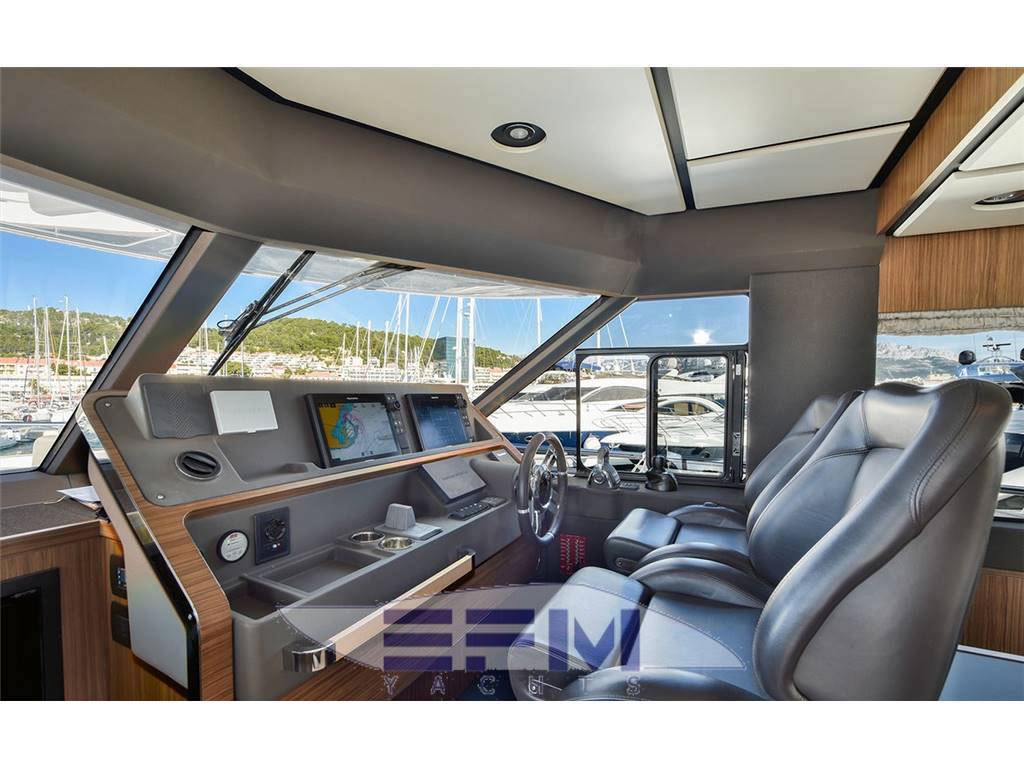 Azimut Magellano 66