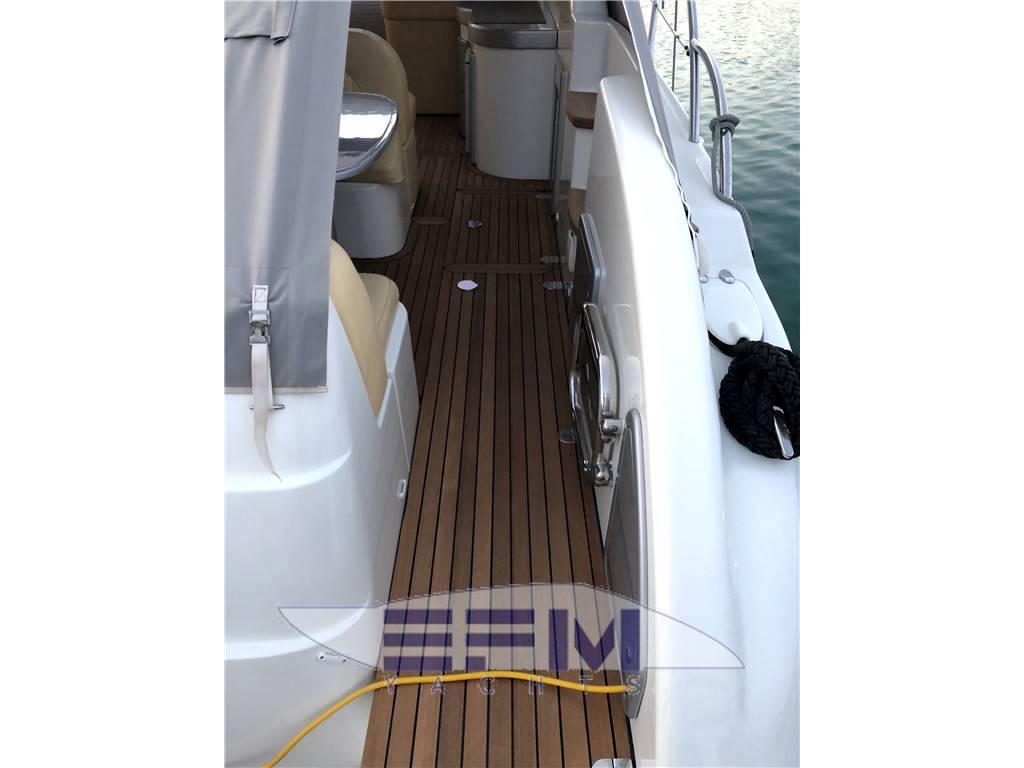 Airon marine 4300 ttop
