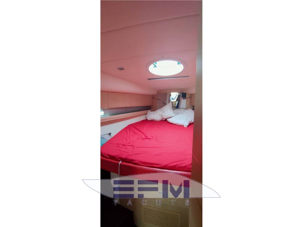 Airon marine 4300 ttop